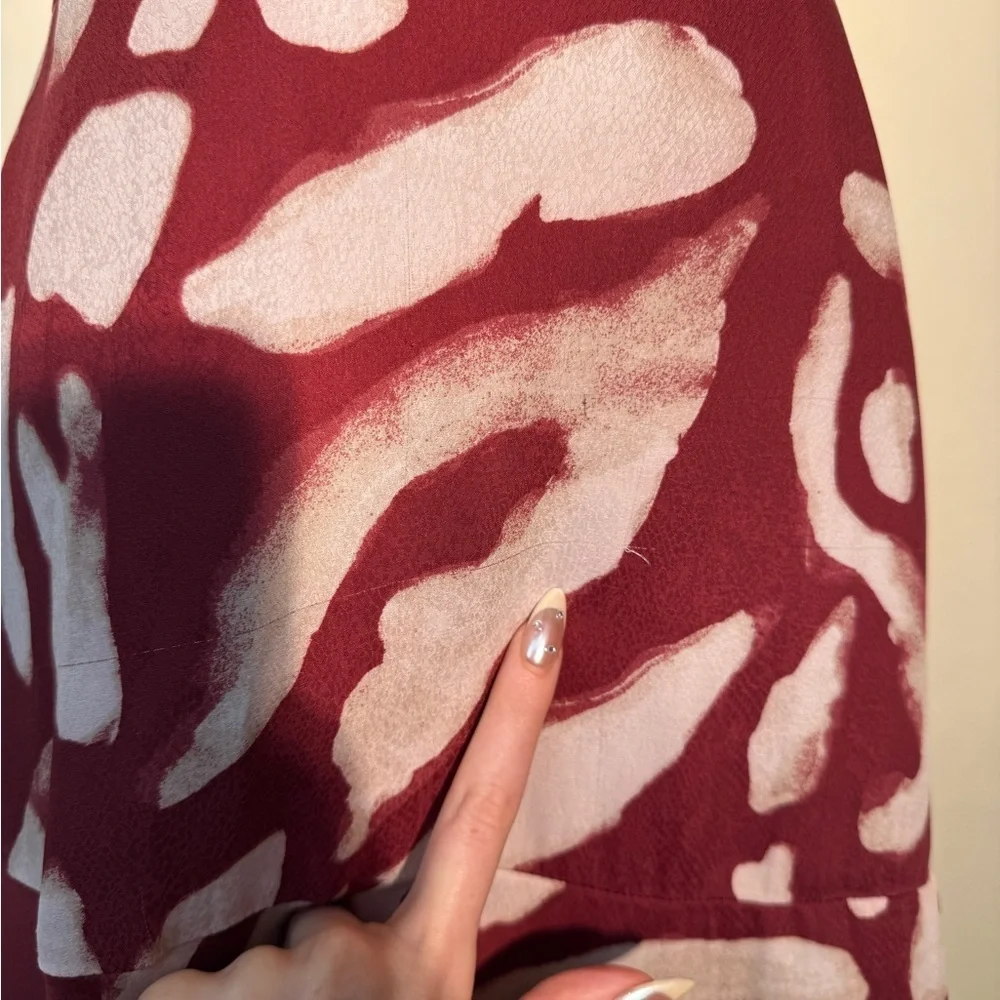 Finders Keepers Red and White Patterned Mini Dress - Picture 5 of 8